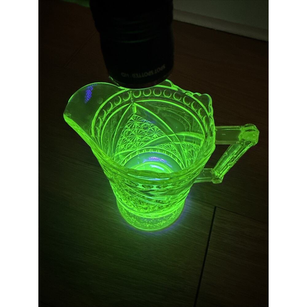 Uranium Vaseline EAPG Richard’s & Hartley Vaseline Pitcher 6” Late 1800s uranium - Picture 2 of 12